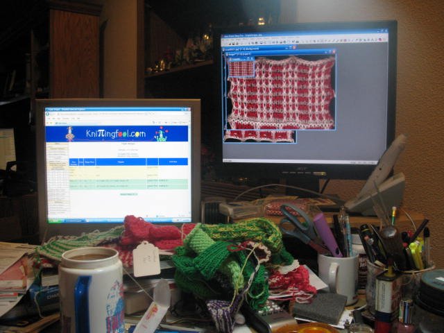 The Fool's Desk (what a mess!!!!)